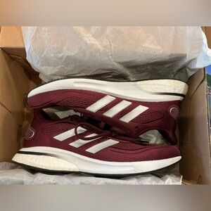 NIB Adidas Supernova Running Athletic Shoe, Men’s 6-1/2, Women’s 8